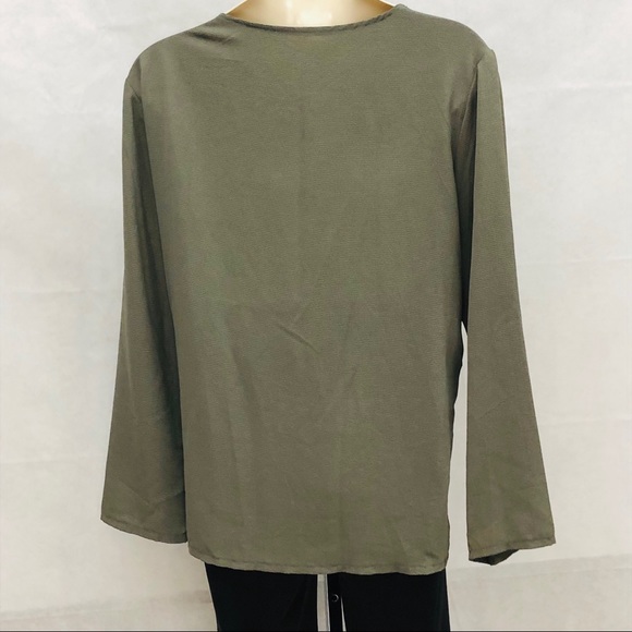Olive green military abstract button down blouse - Picture 3 of 6